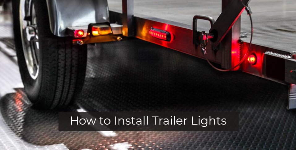 Side marker lights on trailer