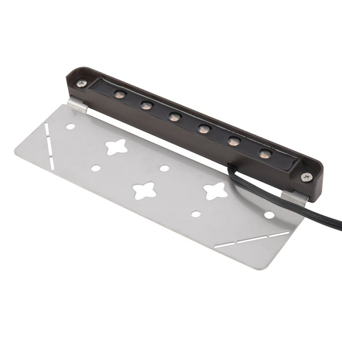 7" LED Hardscape Light - Deck / Step and Retaining Wall Light - Mounting Plate Included - 2700K / 3000K main product photo