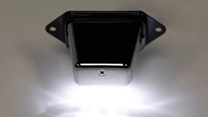 Great White LED License Plate Light - Chrome Housing - 2 LEDs - Clear Lens